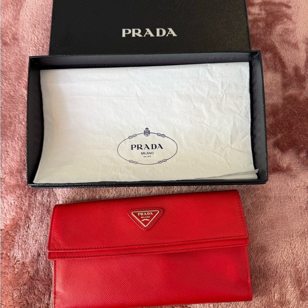 Authentic Prada Red Women's Wallet on Chain with box - Picture 2 of 9